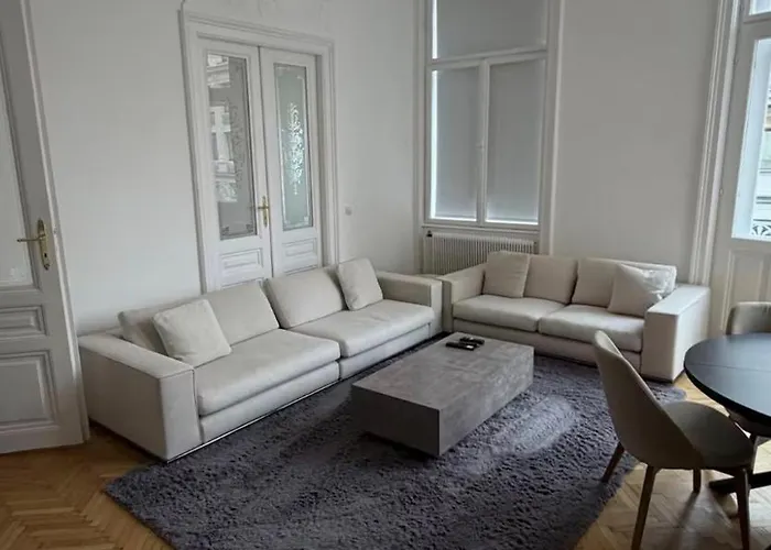Exclusiv Wohnen Im Herzen Von Appartamento