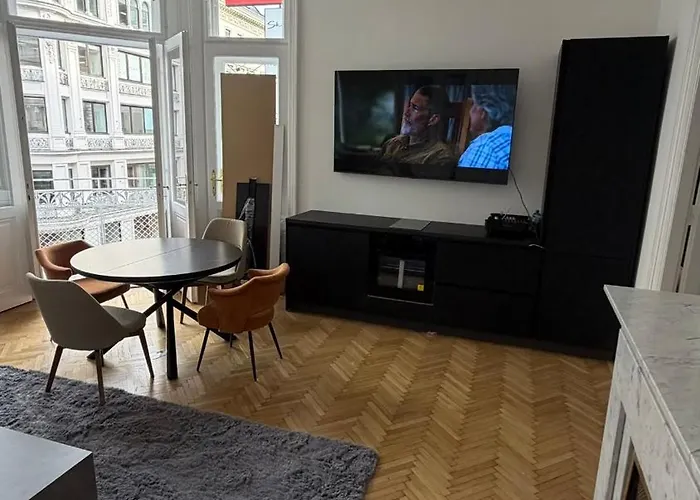 Exclusiv Wohnen Im Herzen Von Appartamento *
